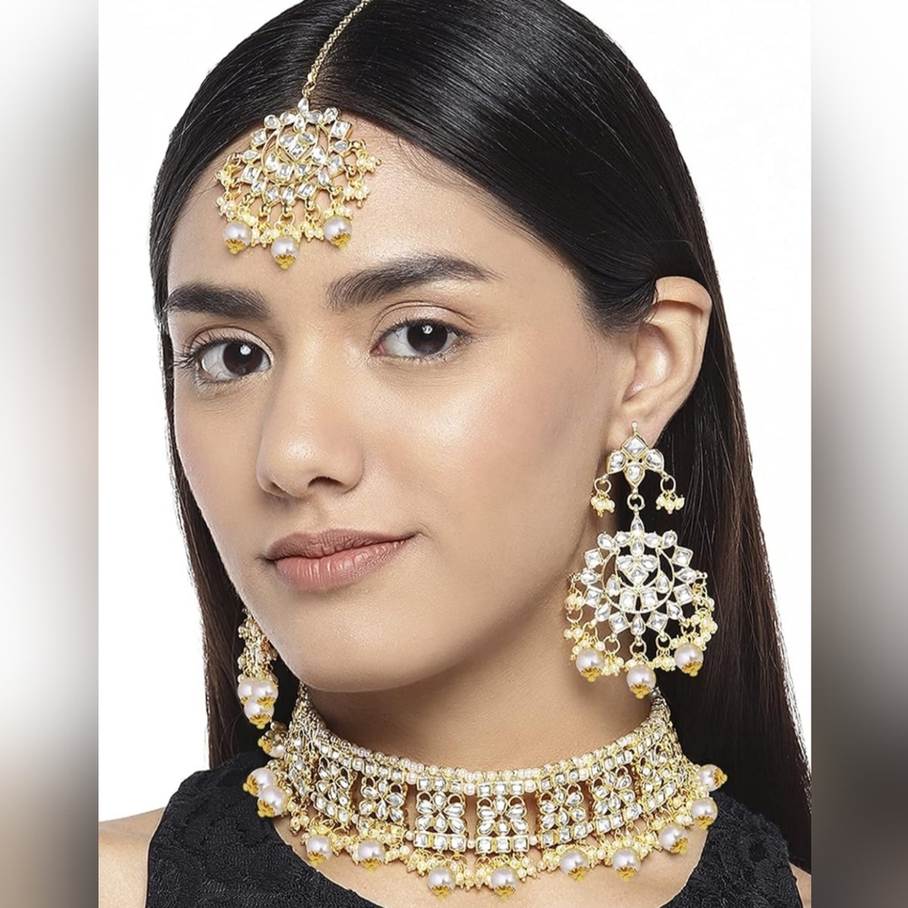 Aheli Indian Kundan Studded Choker Necklace, Earrings, & Maang Tikka Set